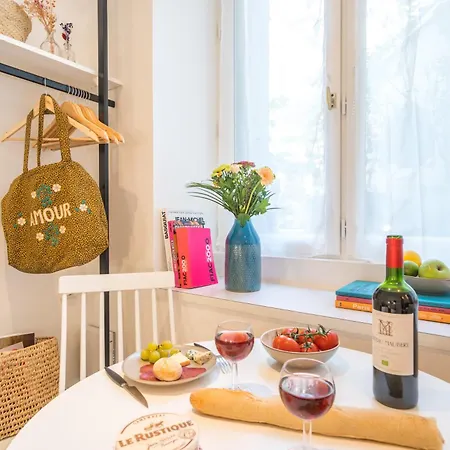 Happy - Cosy 5 Min To Eiffel Tower Апартаменты *