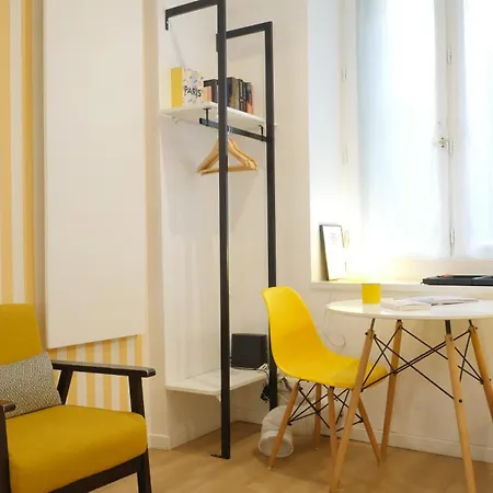 Quiet & Cosy Near Eiffel Tower * Παρίσι